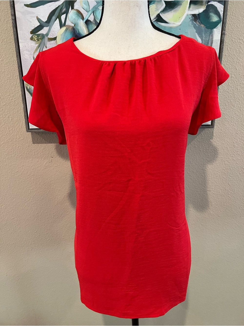 Women's Red Short Sleeve Scoop Neck Tee